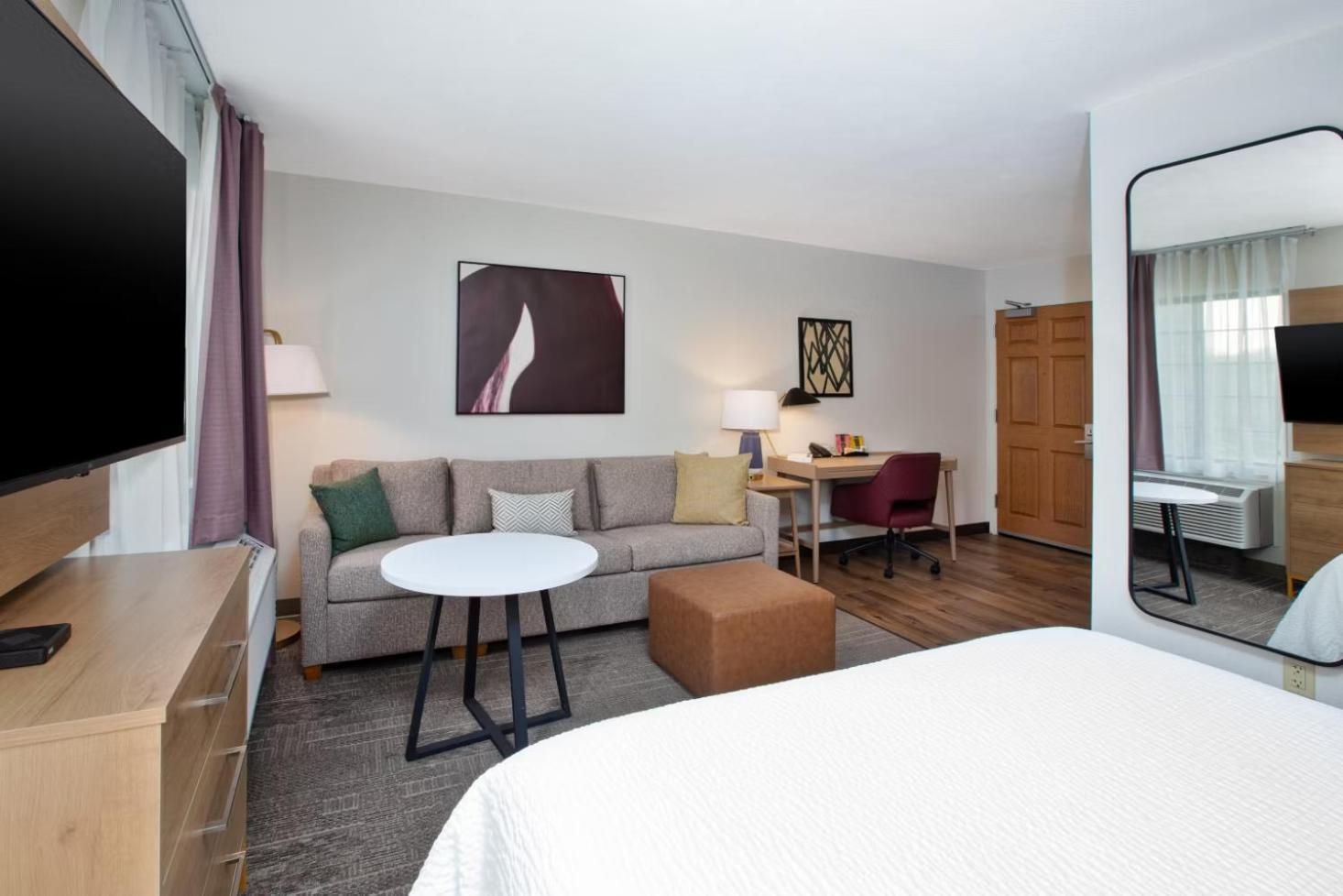 Staybridge 80th And Dodge By Ihg Omaha