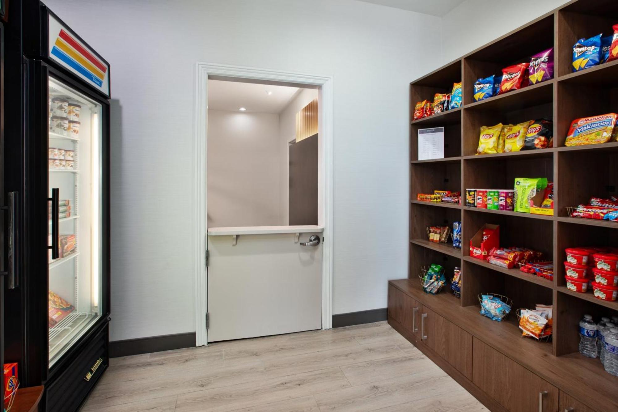 Staybridge 80th And Dodge By Ihg