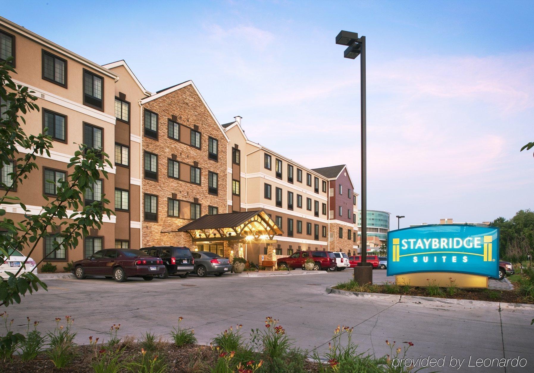 Staybridge 80th And Dodge By Ihg Hotel 3*
