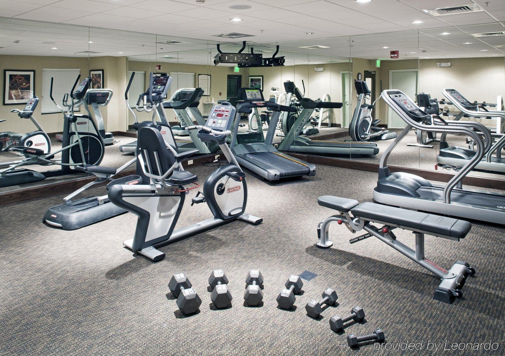 Staybridge 80th And Dodge By Ihg Hotel 3*